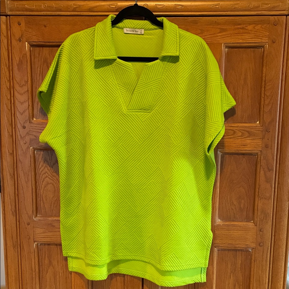 See And Be Seen Lime Green Short Sleeve Knit Polo Tee Size M